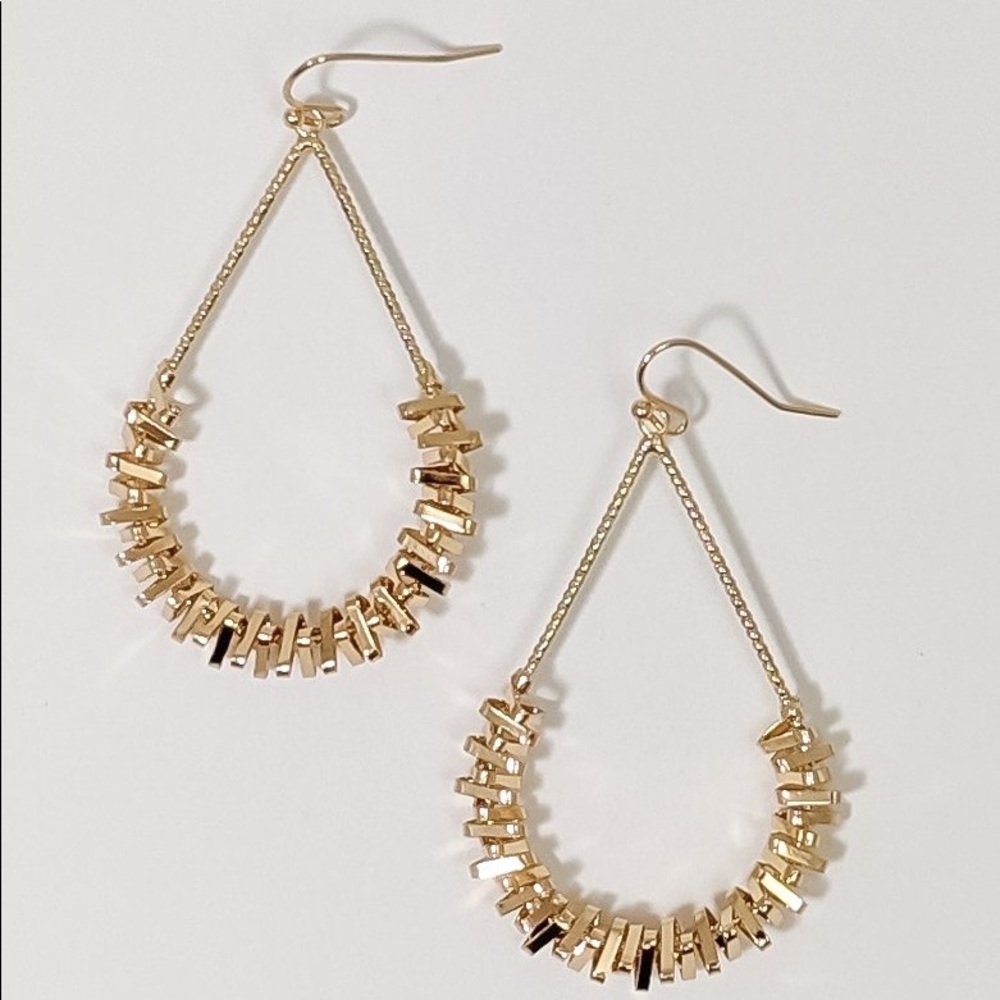 NEW Gold Dangle Earrings, Cheryl